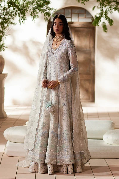 Suffuse | Freeshia RTW'26 | Off-White Piswas & Lehnga Yasmira