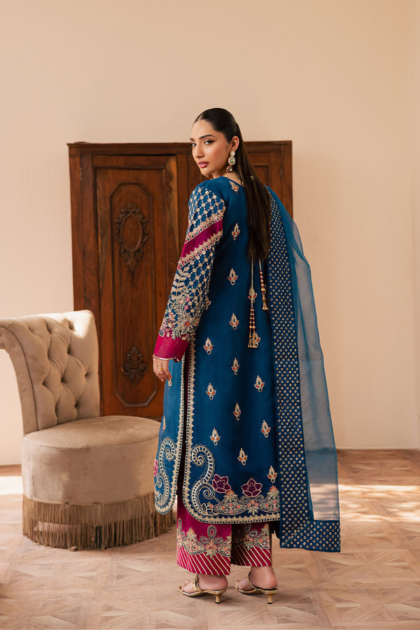 Emaan Adeel I Suave Luxury Formals I AVOIR - by Libasekhas UK - Registered Vendor of : Emaan Adeel - 100% Original Designer Dress