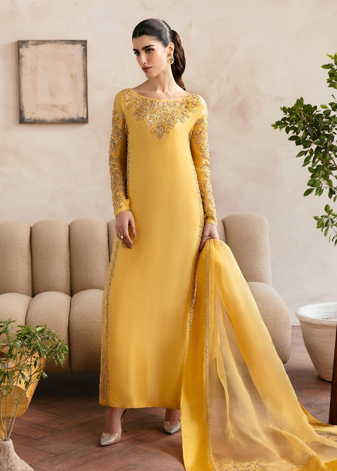 Kanwal Malik | Miray Luxury Pret |Saesha - by - Libasekhas UK - Registered Vendor of : Kanwal Malik - 100% Original Designer Dresss