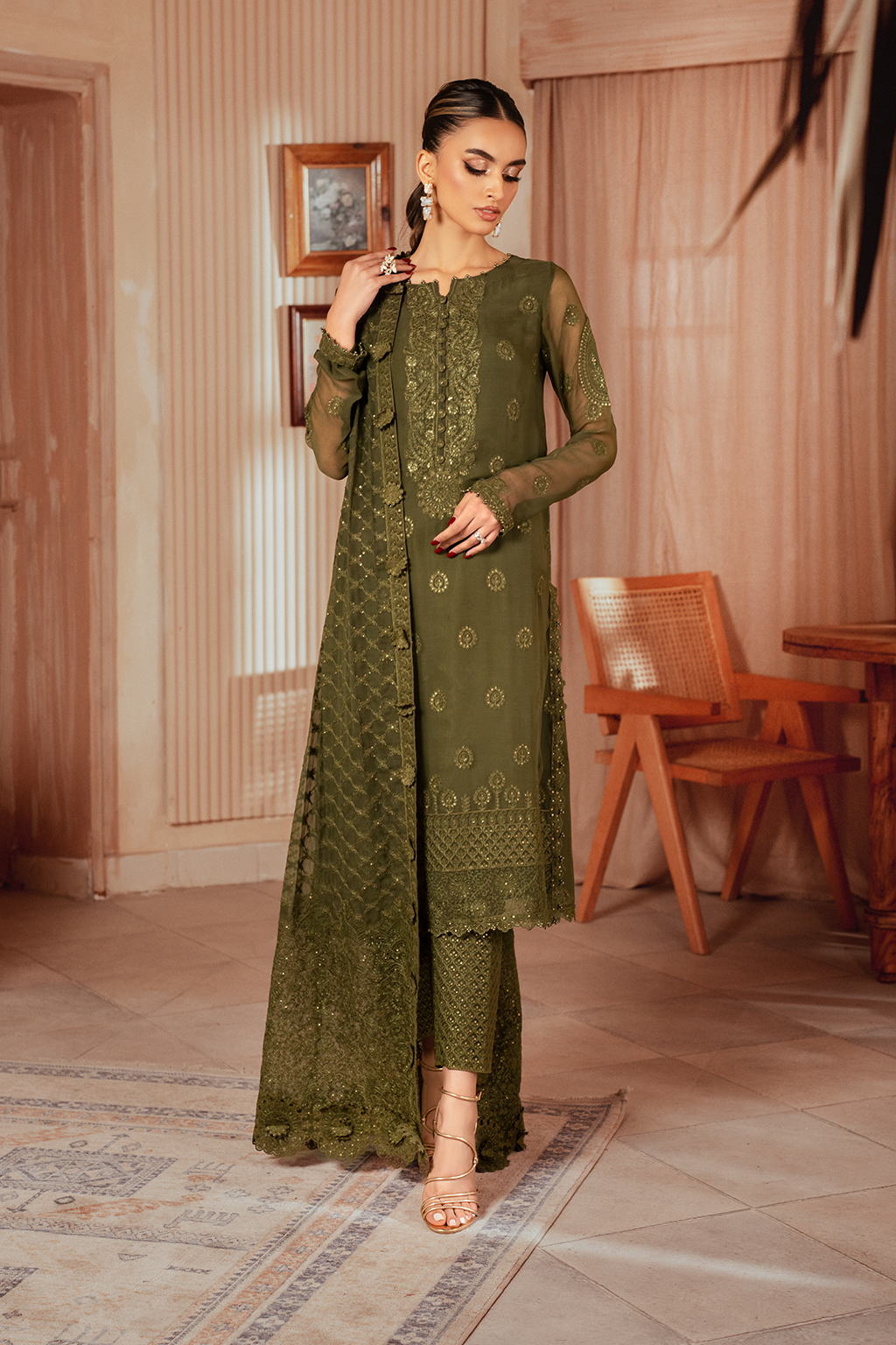 Iznik | Chiffon Kari | ICK-05 Embroidered Chiffon - by - Libasekhas UK - Registered Vendor of : Iznik - 100% Original Designer Dresss