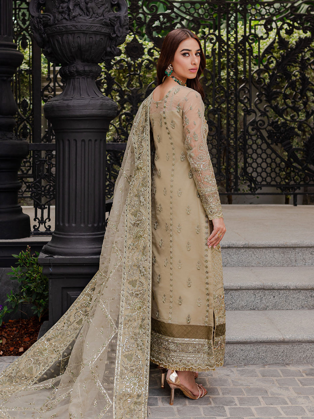 Gulaal | Luxury Pret | WARINA GL-LP-V1-05 - by - Libasekhas UK - Registered Vendor of : Gulaal - 100% Original Designer Dresss