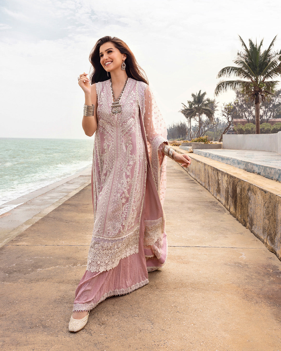 Faiza Saqlain | Zinnia Lawn 25 | Amaryllis - by - Libasekhas UK - Registered Vendor of : Faiza Saqlain - 100% Original Designer Dresss