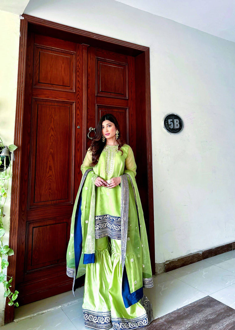 Daud Abbas | Formals Collection | Nayab - by - Libasekhas UK - Registered Vendor of : Daud Abbas - 100% Original Designer Dresss