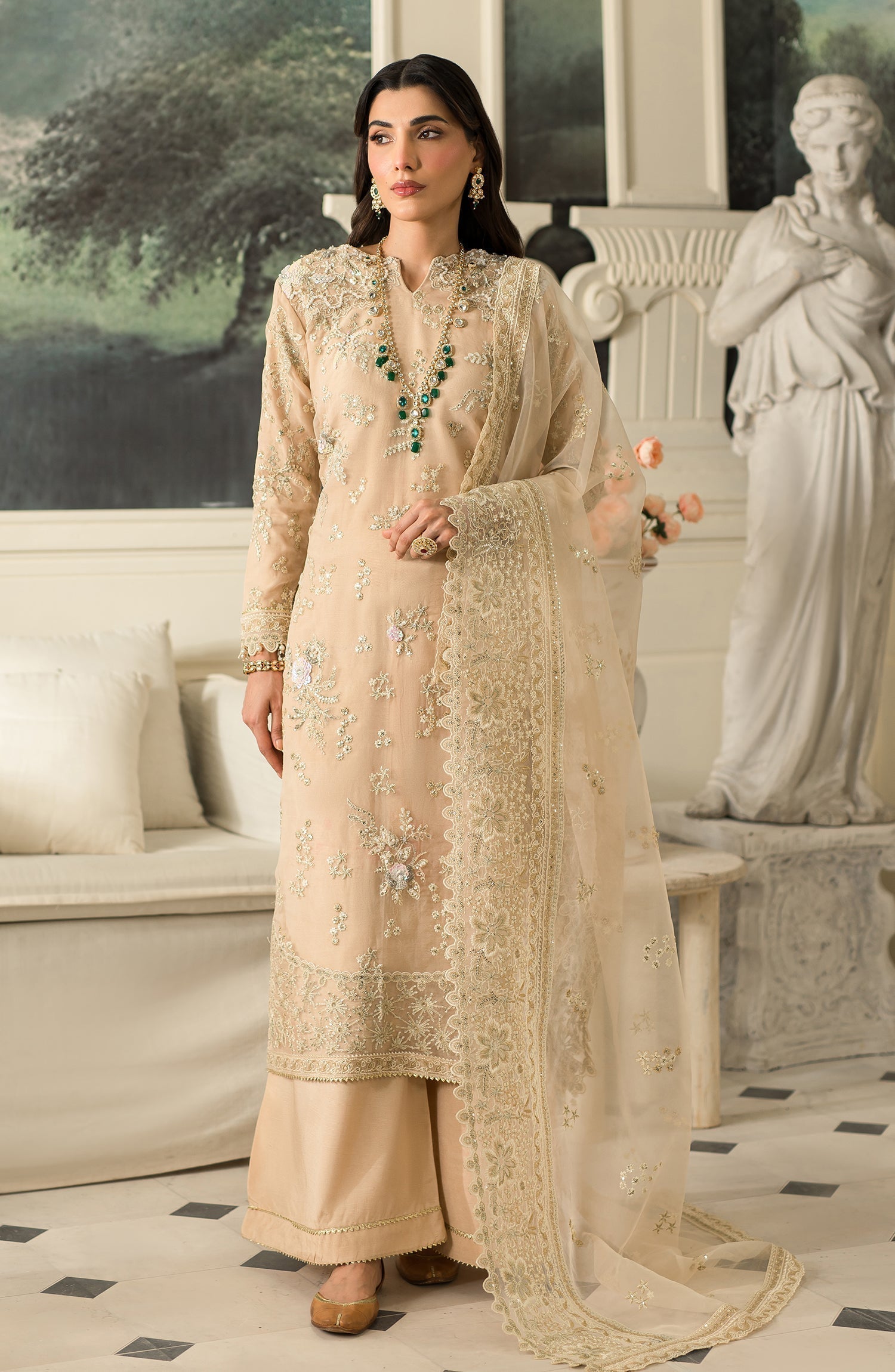 Emaan Adeel | Suave Luxury Formals 24 | ARUNA - by - Libasekhas UK - Registered Vendor of : Emaan Adeel - 100% Original Designer Dresss