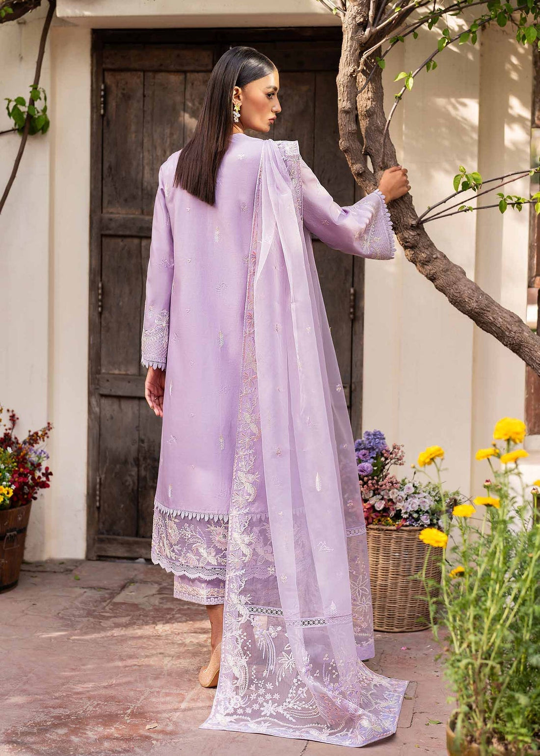 Akbar Aslam | Pret Lawn | CALIN - by - Libasekhas UK - Registered Vendor of : Akbar Aslam - 100% Original Designer Dresss