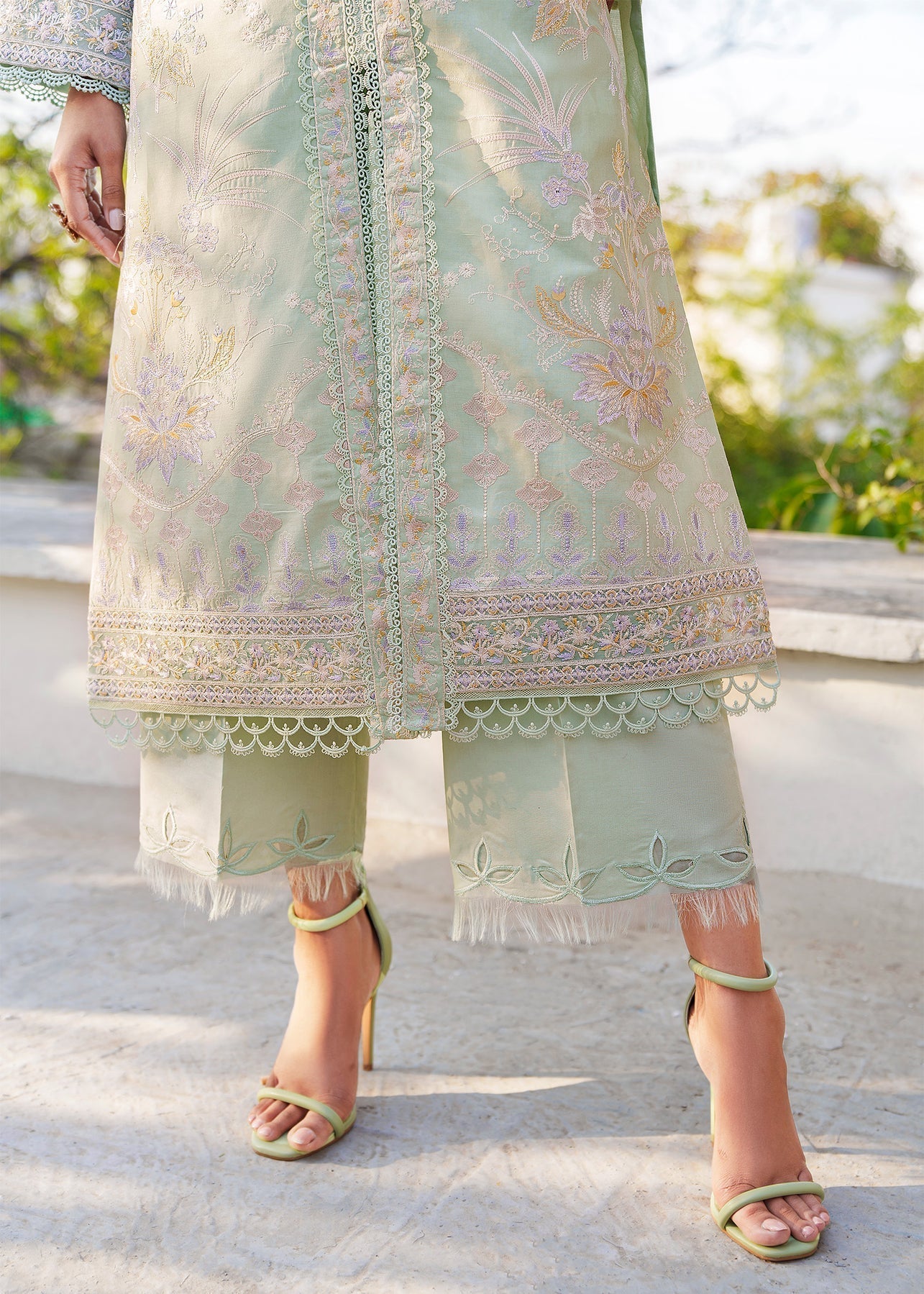Akbar Aslam | Pret Lawn | CHARME - by - Libasekhas UK - Registered Vendor of : Akbar Aslam - 100% Original Designer Dresss