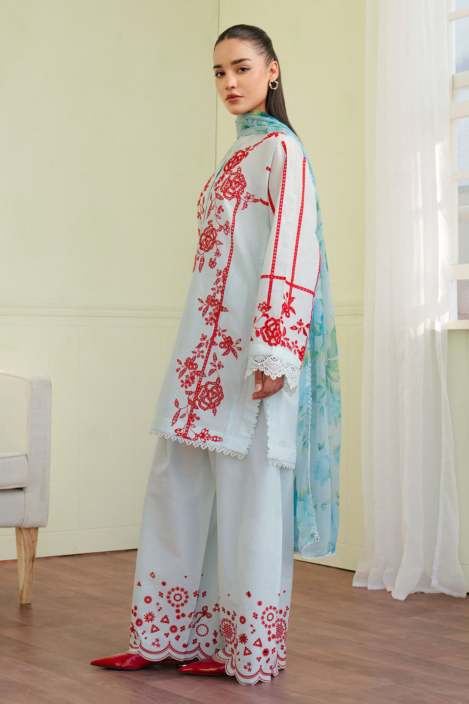 Zara Shahjahan | Coco Lawn 25 | ECLAT-7A - by - Libasekhas UK - Registered Vendor of : Zara Shahjahan - 100% Original Designer Dresss