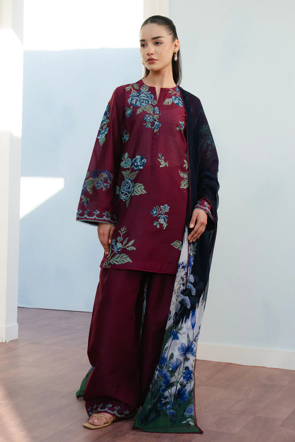 Zara Shahjahan | Coco Lawn 25 | FREYA-4B - by - Libasekhas UK - Registered Vendor of : Zara Shahjahan - 100% Original Designer Dresss
