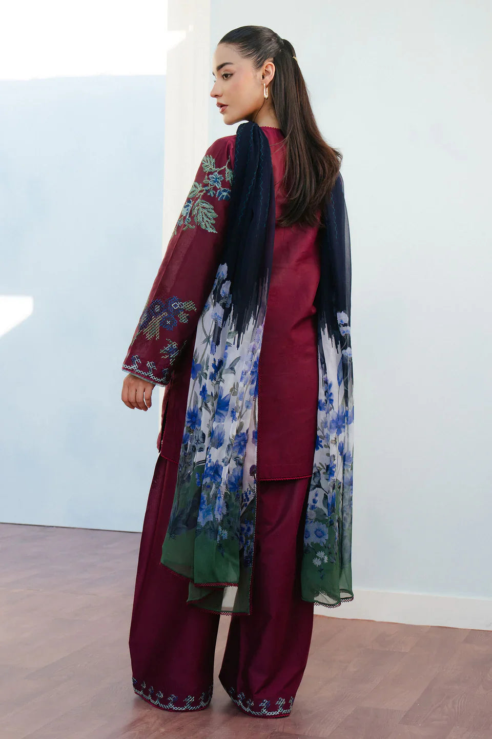 Zara Shahjahan | Coco Lawn 25 | FREYA-4B - by - Libasekhas UK - Registered Vendor of : Zara Shahjahan - 100% Original Designer Dresss