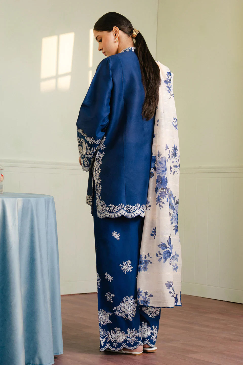 Zara Shahjahan | Coco Lawn 25 | MEADOW-8B - by - Libasekhas UK - Registered Vendor of : Zara Shahjahan - 100% Original Designer Dresss