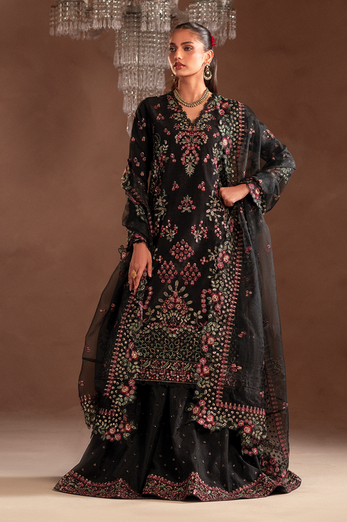Emaan Adeel | Selene Formals | AMARAE - by - Libasekhas UK - Registered Vendor of : Emaan Adeel - 100% Original Designer Dresss