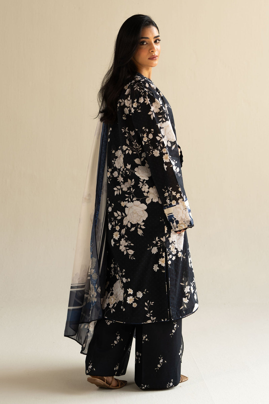 Zara Shahjahan | Coco Prints 25 | Mia-5B - by - Libasekhas UK - Registered Vendor of : Zara Shahjahan - 100% Original Designer Dresss