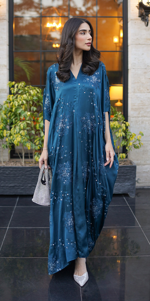 Erum Khan | Velvet Wisper | Dusky Horizon - by - Libasekhas UK - Registered Vendor of : Erum Khan - 100% Original Designer Dresss