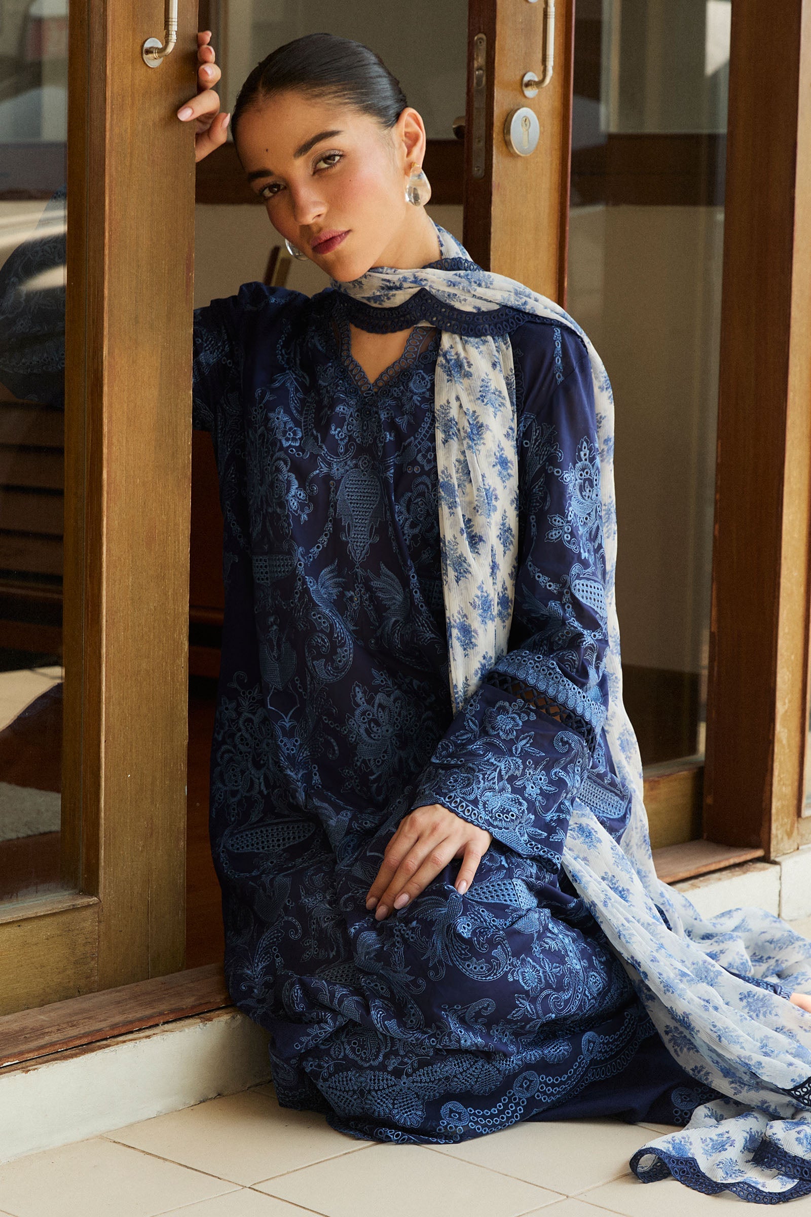 Zara Shahjahan | Satori 25 | Sei-9B - by - Libasekhas UK - Registered Vendor of : Zara Shahjahan - 100% Original Designer Dresss