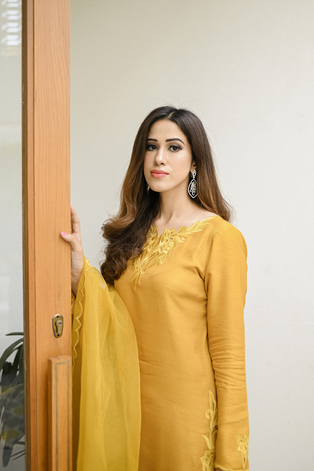 Leon | Leon Luxe Collection | NAZ - by - Libasekhas UK - Registered Vendor of : Leon - 100% Original Designer Dresss