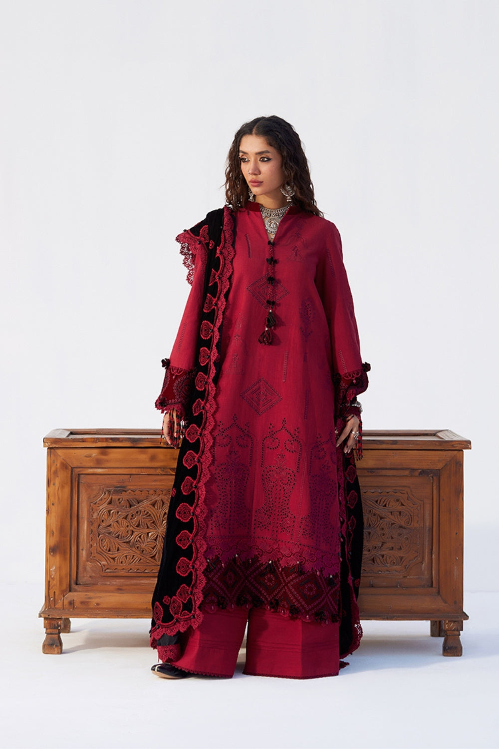 Saira Rizwan | Winter Khaddar 25 | NAZNEEN-SRW25-04 - LIBASEKHAS UK