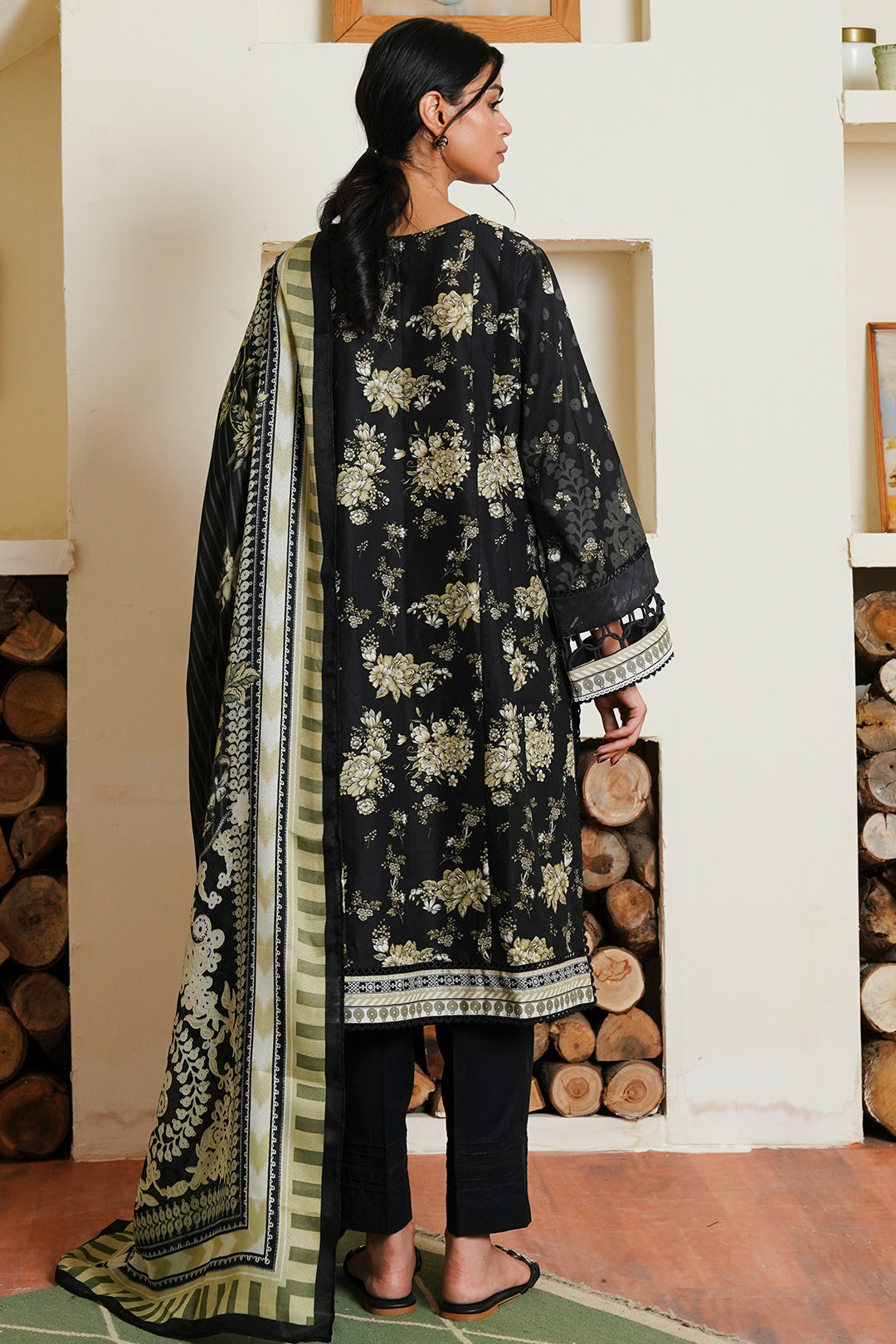 Zellbury | Unstitched 3 Piece Cambric | Shirt Shalwar Dupatta - 0036 - by - Libasekhas UK - Registered Vendor of : Zellbury Women - 100% Original Designer Dresss