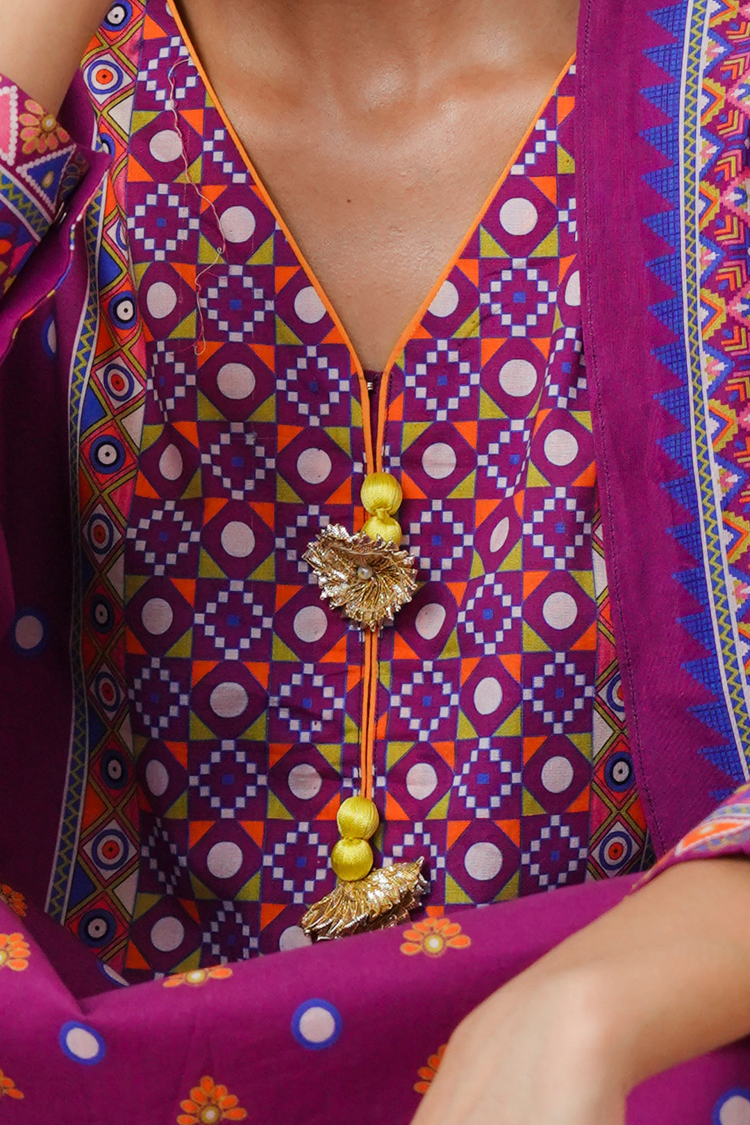 Zellbury | Unstitched 3 Piece Cambric | Shirt Shalwar Dupatta - 0124 - by - Libasekhas UK - Registered Vendor of : Zellbury Women - 100% Original Designer Dresss