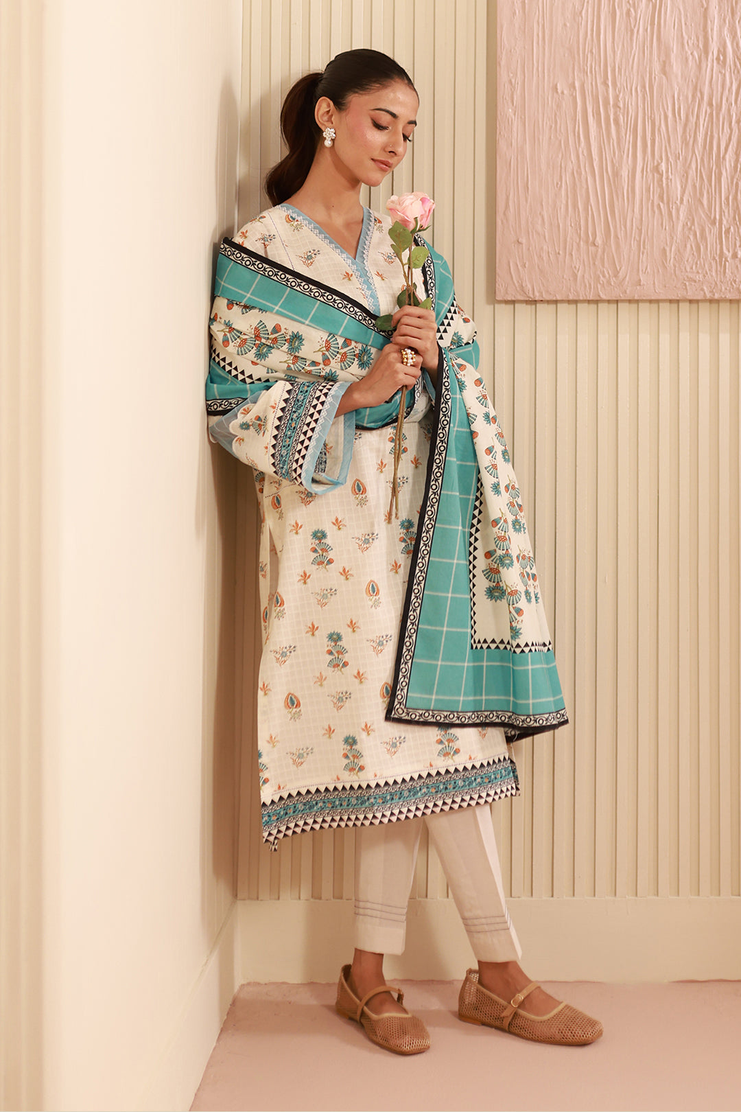 Zellbury | Unstitched 3 Piece Cambric | Shirt Shalwar Dupatta - 0668 - by - Libasekhas UK - Registered Vendor of : Zellbury Women - 100% Original Designer Dresss