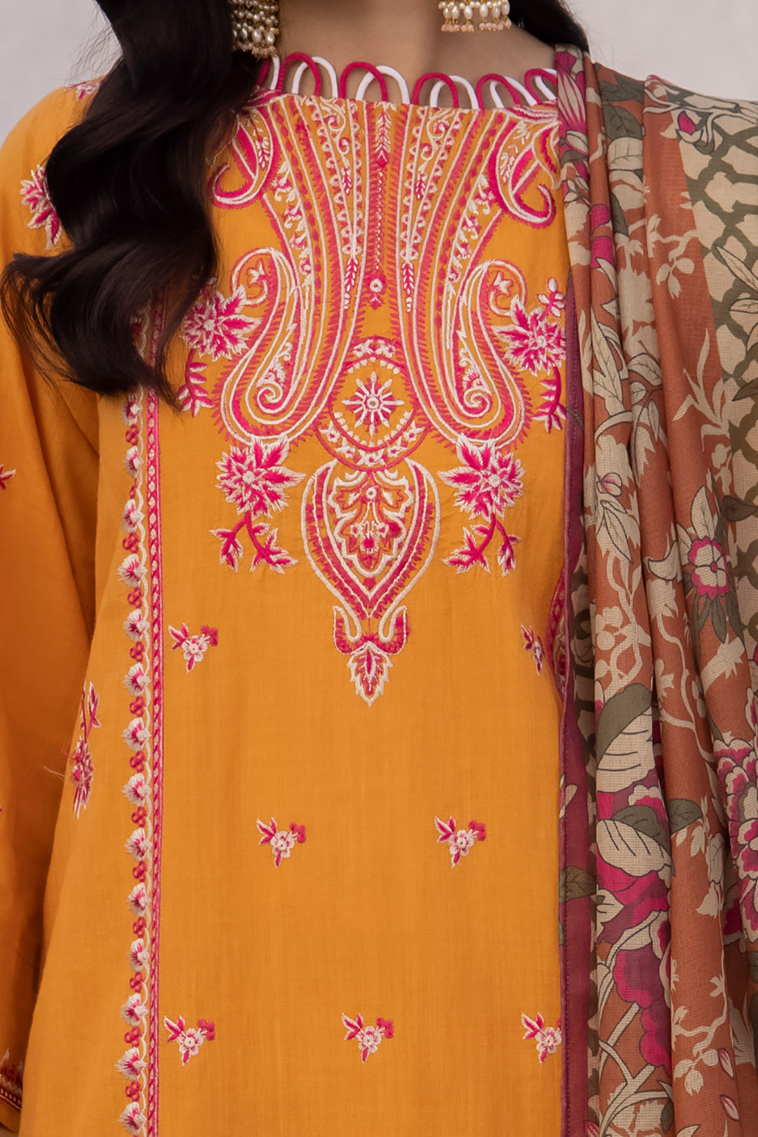 Zellbury | Unstitched 3 Piece Cambric | Embroidered Shirt Shalwar Dupatta - 1142 - by - Libasekhas UK - Registered Vendor of : Zellbury Women - 100% Original Designer Dresss