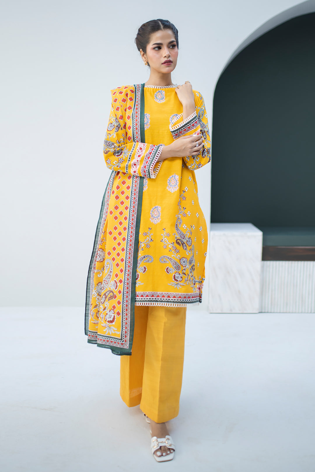 Zellbury | Unstitched 3 Piece Khaddar | Embroidered Shirt Dupatta - 0799 - by - Libasekhas UK - Registered Vendor of : Zellbury Women - 100% Original Designer Dresss