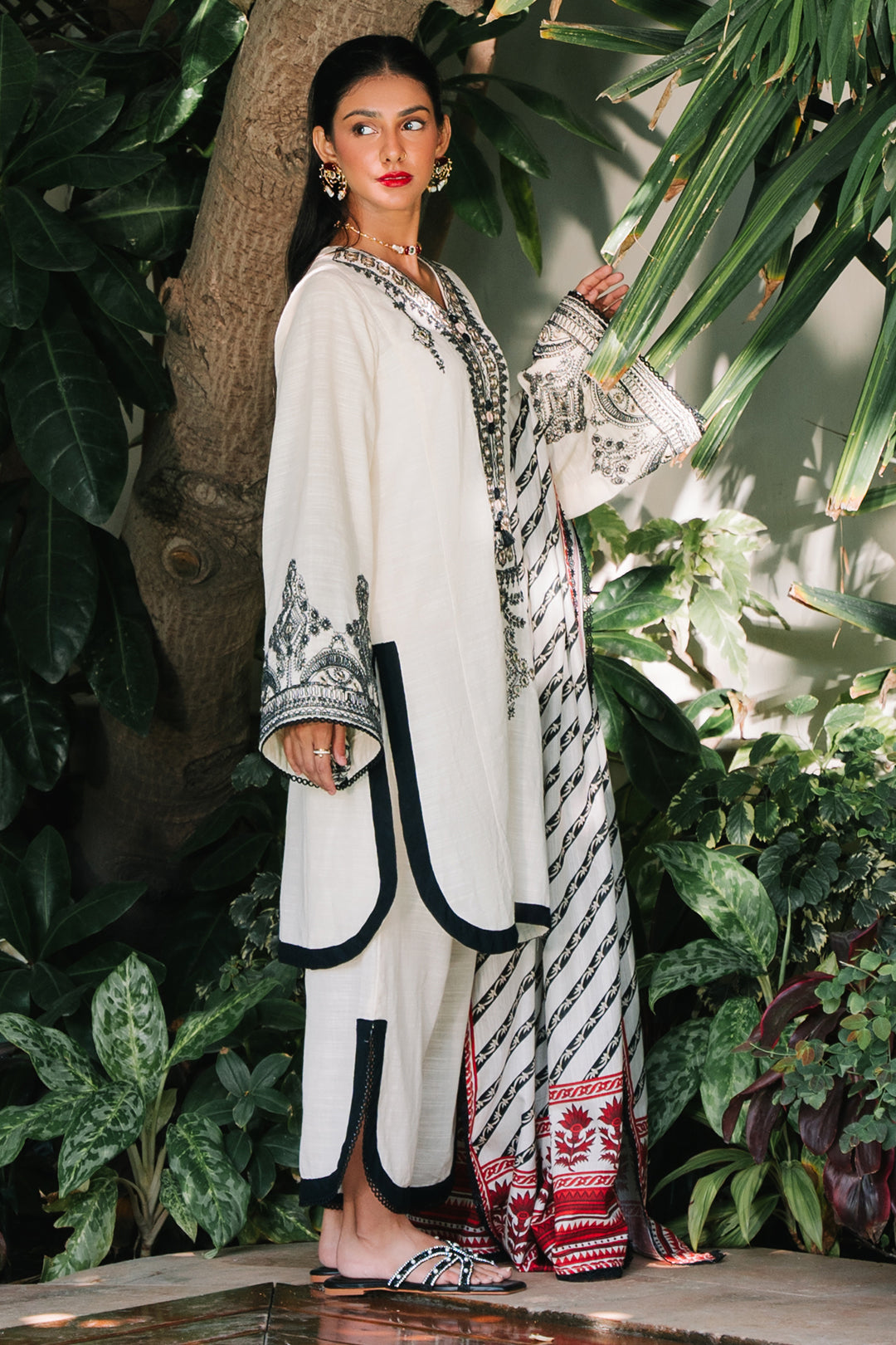 Zellbury | Unstitched 3 Piece Khaddar | Embroidered Shirt Shalwar Dupatta - 0239 - by - Libasekhas UK - Registered Vendor of : Zellbury Women - 100% Original Designer Dresss