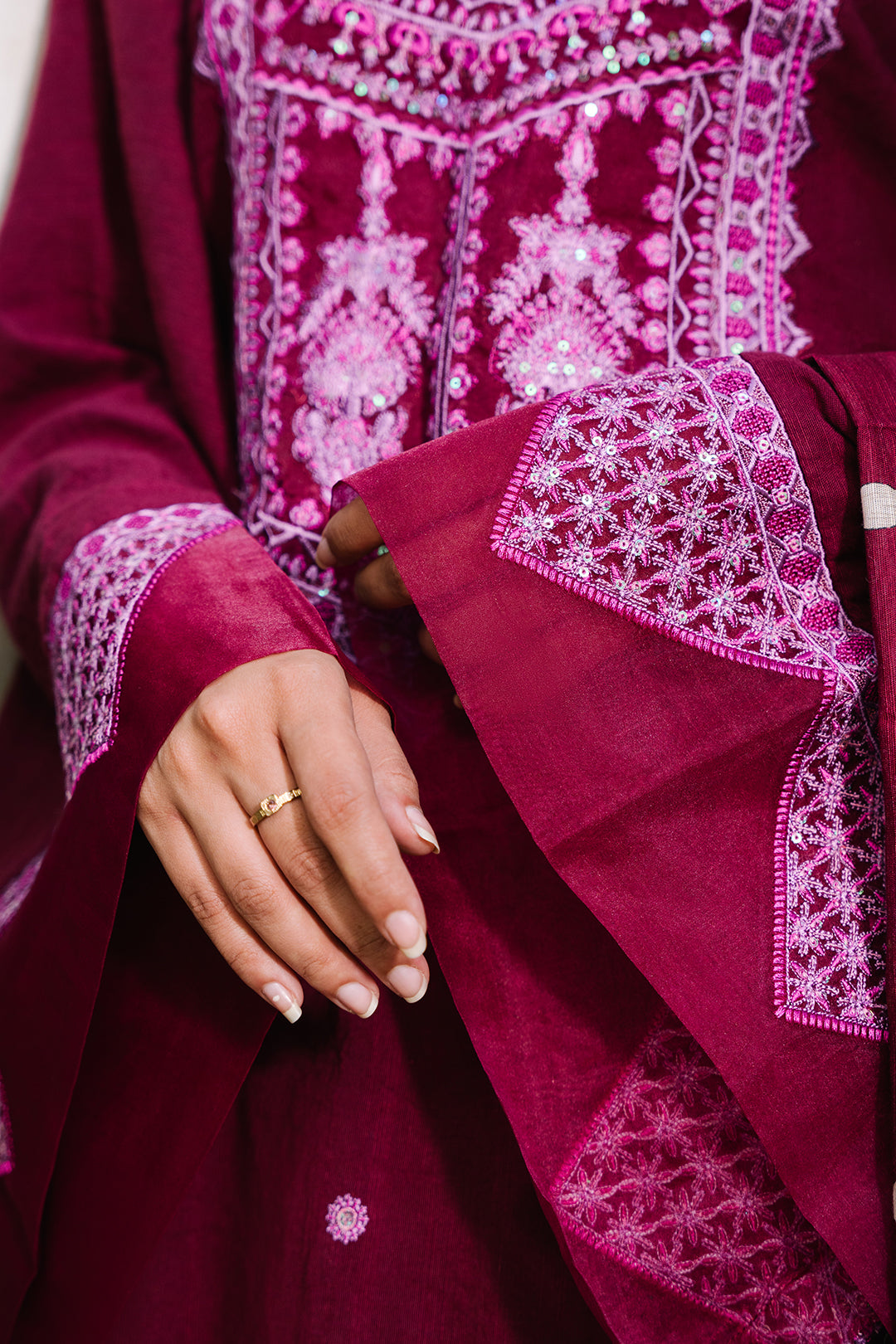 Zellbury | Unstitched 3 Piece Khaddar | Embroidered Shirt Shalwar Dupatta - 0319 - by - Libasekhas UK - Registered Vendor of : Zellbury Women - 100% Original Designer Dresss