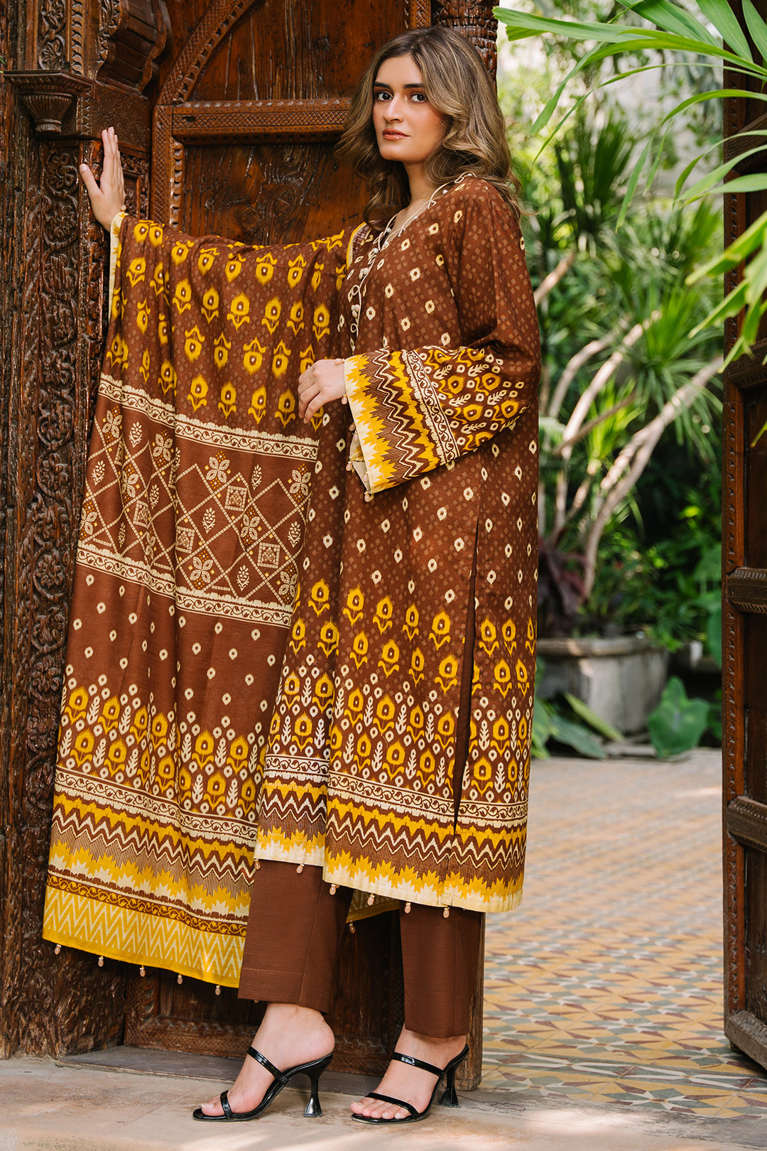 Zellbury | Unstitched 3 Piece Khaddar | Shirt Shalwar Dupatta - 0182 - by - Libasekhas UK - Registered Vendor of : Zellbury Women - 100% Original Designer Dresss