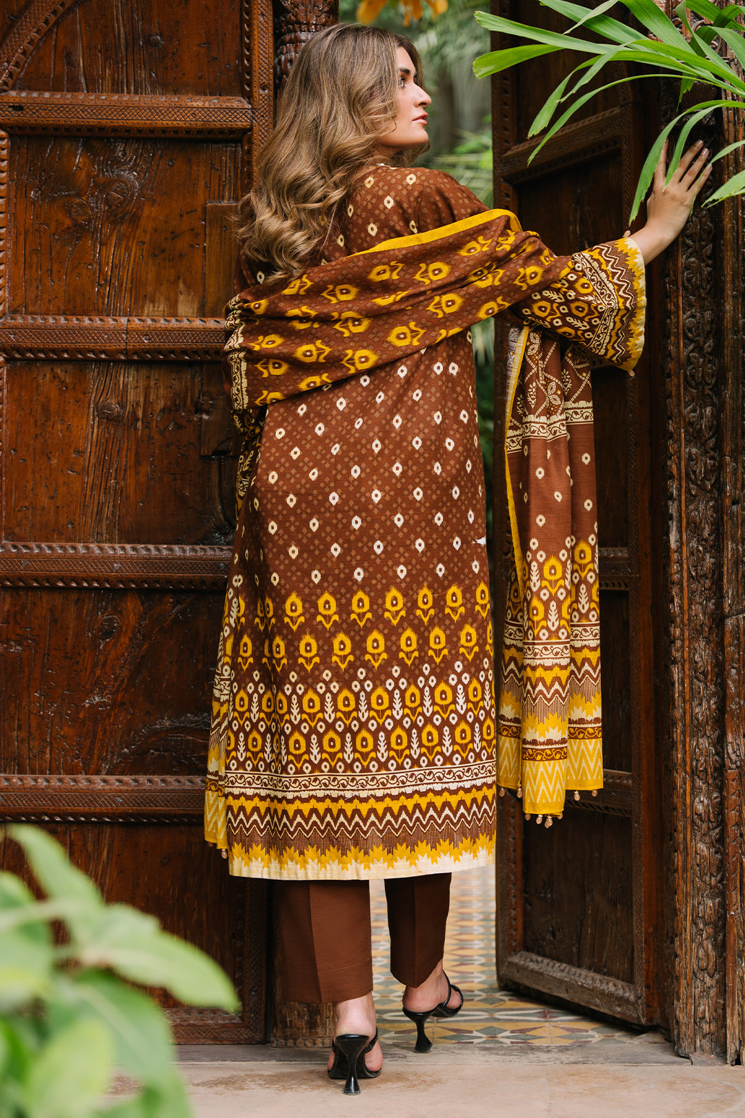 Zellbury | Unstitched 3 Piece Khaddar | Shirt Shalwar Dupatta - 0182 - by - Libasekhas UK - Registered Vendor of : Zellbury Women - 100% Original Designer Dresss