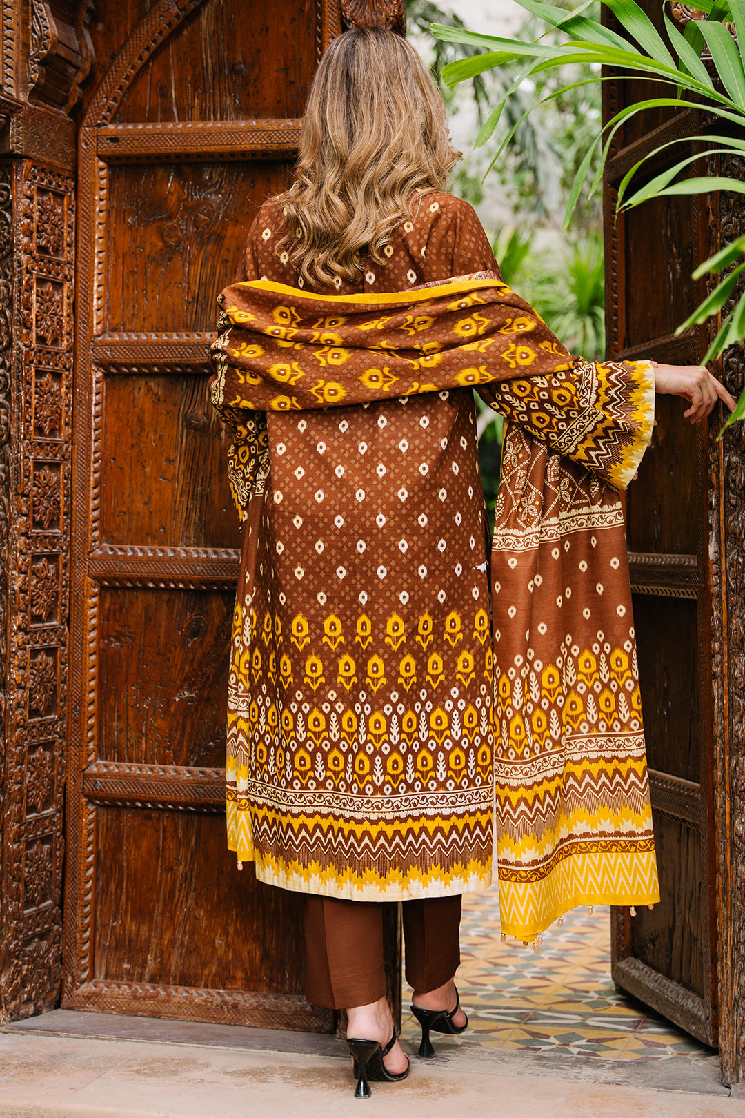 Zellbury | Unstitched 3 Piece Khaddar | Shirt Shalwar Dupatta - 0182 - by - Libasekhas UK - Registered Vendor of : Zellbury Women - 100% Original Designer Dresss