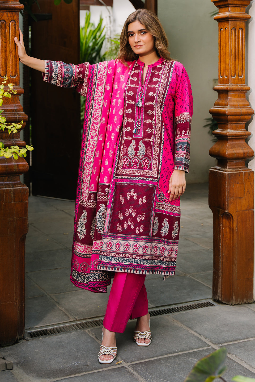 Zellbury | Unstitched 3 Piece Khaddar | Shirt Shalwar Dupatta - 0184 - by - Libasekhas UK - Registered Vendor of : Zellbury Women - 100% Original Designer Dresss