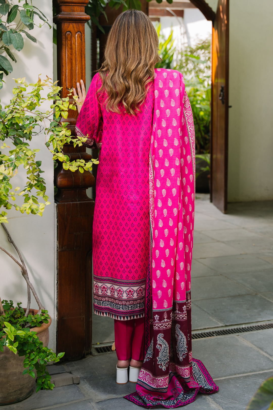 Zellbury | Unstitched 3 Piece Khaddar | Shirt Shalwar Dupatta - 0184 - by - Libasekhas UK - Registered Vendor of : Zellbury Women - 100% Original Designer Dresss