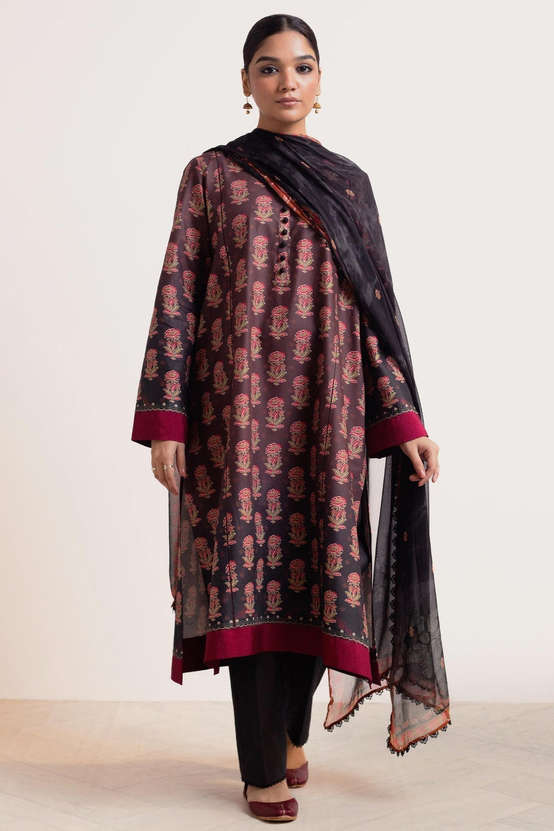 Zara Shahjahan | Coco Prints 24 | SURKH-D9 - by - Libasekhas UK - Registered Vendor of : Zara Shahjahan - 100% Original Designer Dresss
