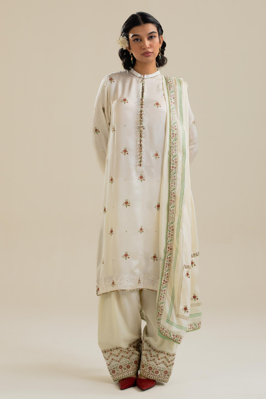 Zara Shahjahan | Handcrafted Suits | ZHC-041 - by - Libasekhas UK - Registered Vendor of : Zara Shahjahan - 100% Original Designer Dresss