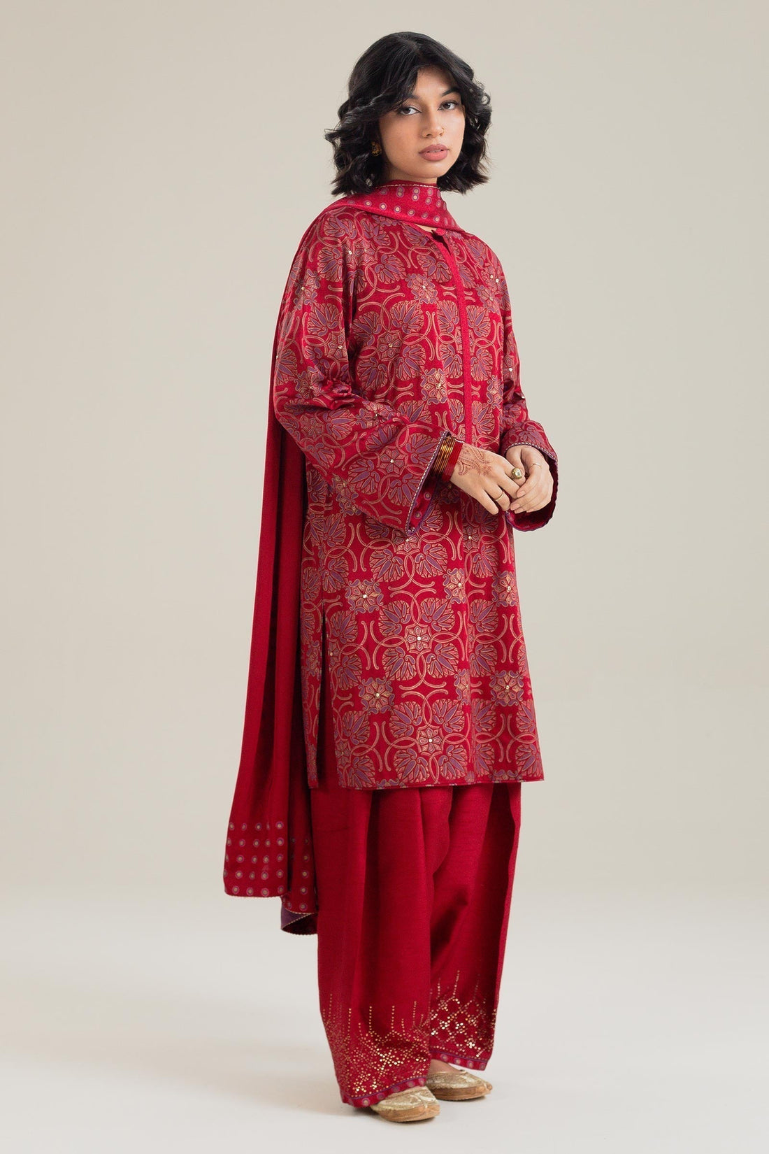 Zara Shahjahan | Handcrafted Suits | ZHC-045 - by - Libasekhas UK - Registered Vendor of : Zara Shahjahan - 100% Original Designer Dresss