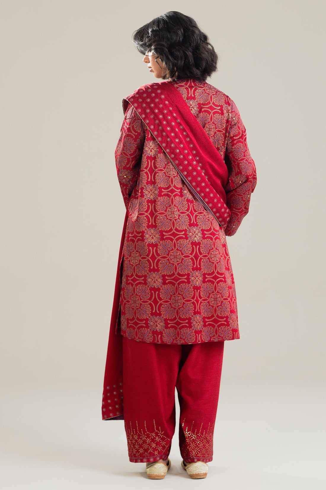 Zara Shahjahan | Handcrafted Suits | ZHC-045 - by - Libasekhas UK - Registered Vendor of : Zara Shahjahan - 100% Original Designer Dresss