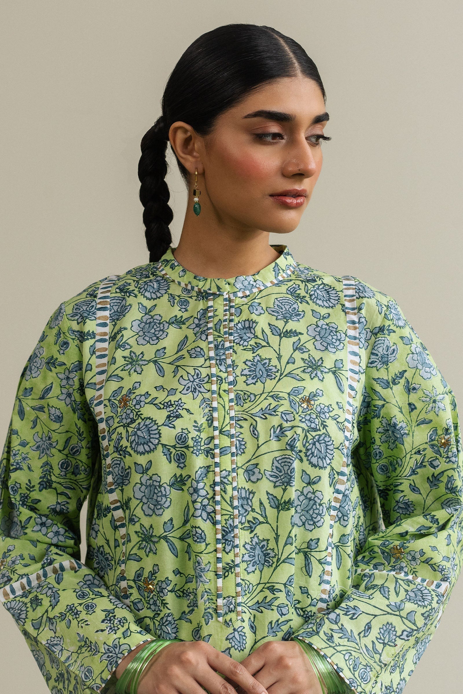 Zara Shahjahan | Handcrafted Suits | ZHC-052 - by - Libasekhas UK - Registered Vendor of : Zara Shahjahan - 100% Original Designer Dresss