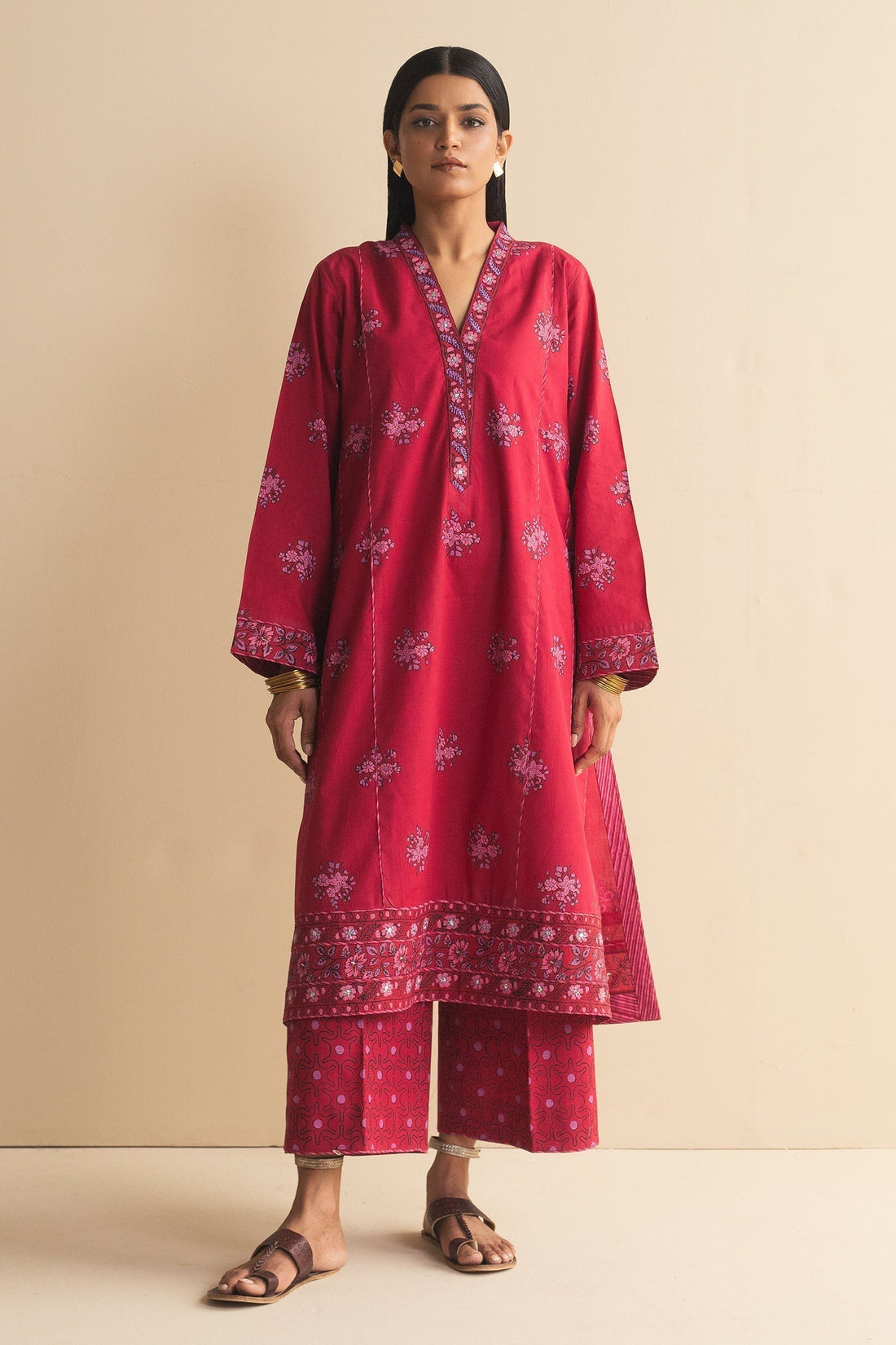 Zara Shahjahan | Handcrafted Suits | ZHC-058 - by - Libasekhas UK - Registered Vendor of : Zara Shahjahan - 100% Original Designer Dresss
