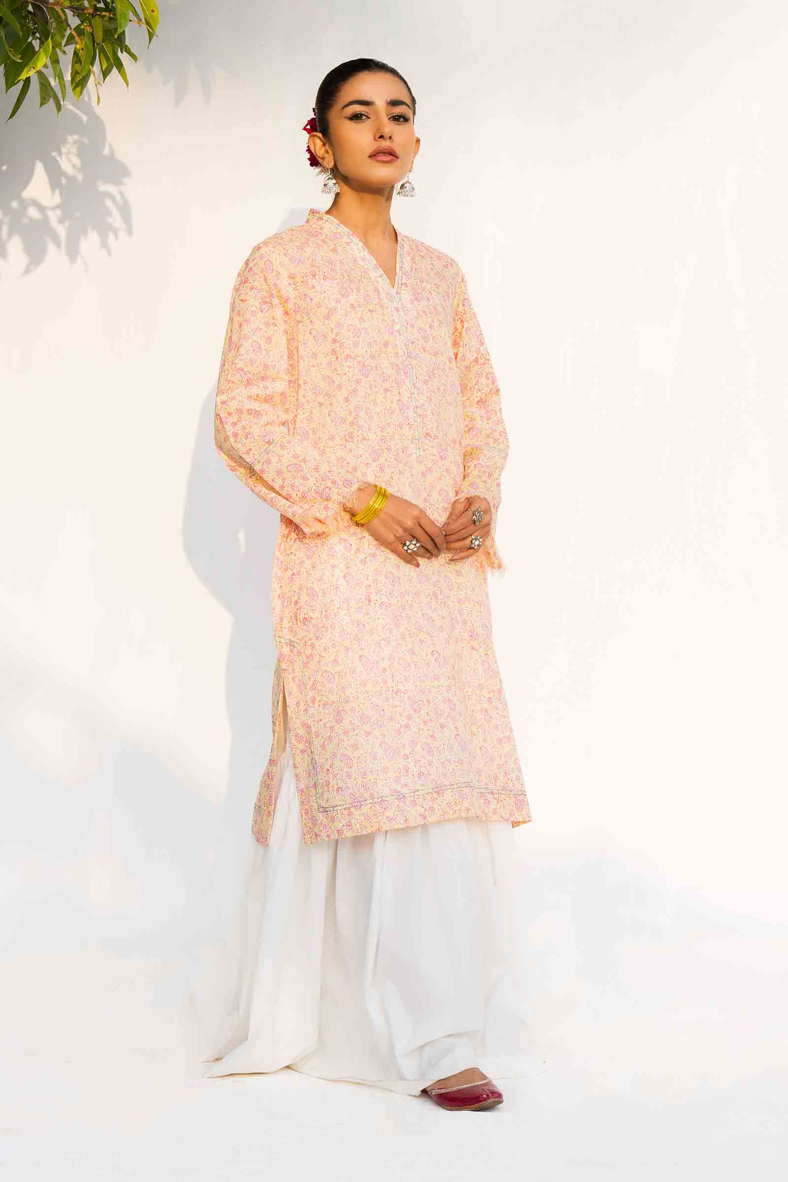 Zara Shahjahan | Handcrafted Suits | ZHC-07 - by - Libasekhas UK - Registered Vendor of : Zara Shahjahan - 100% Original Designer Dresss