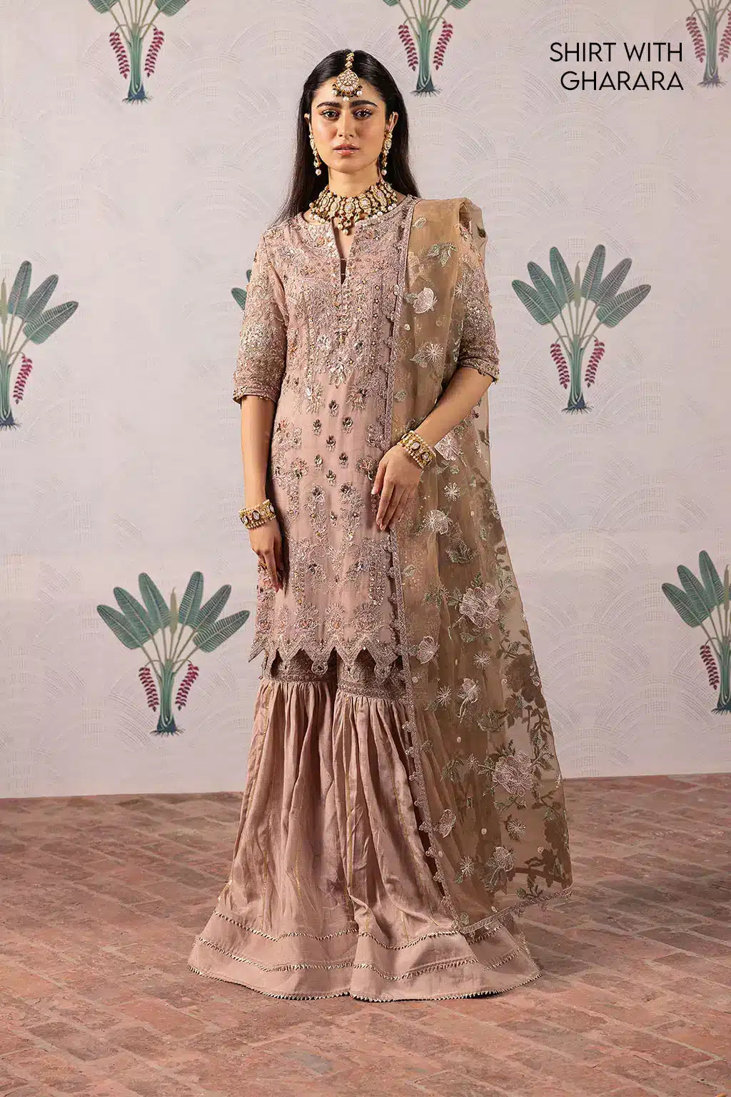 Iznik | Shendi Luxury Formals 23 | ISC-04 MAALA - by - Libasekhas UK - Registered Vendor of : Iznik - 100% Original Designer Dresss