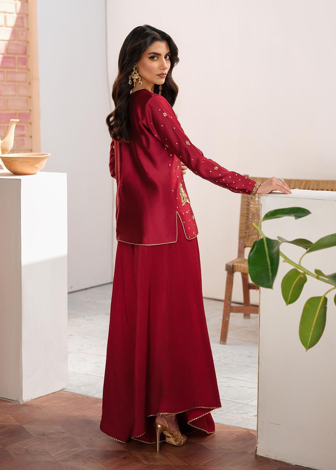 Mahum Asad | Raising The Bar | Berryme - by - Libasekhas UK - Registered Vendor of : Mahum Asad - 100% Original Designer Dresss