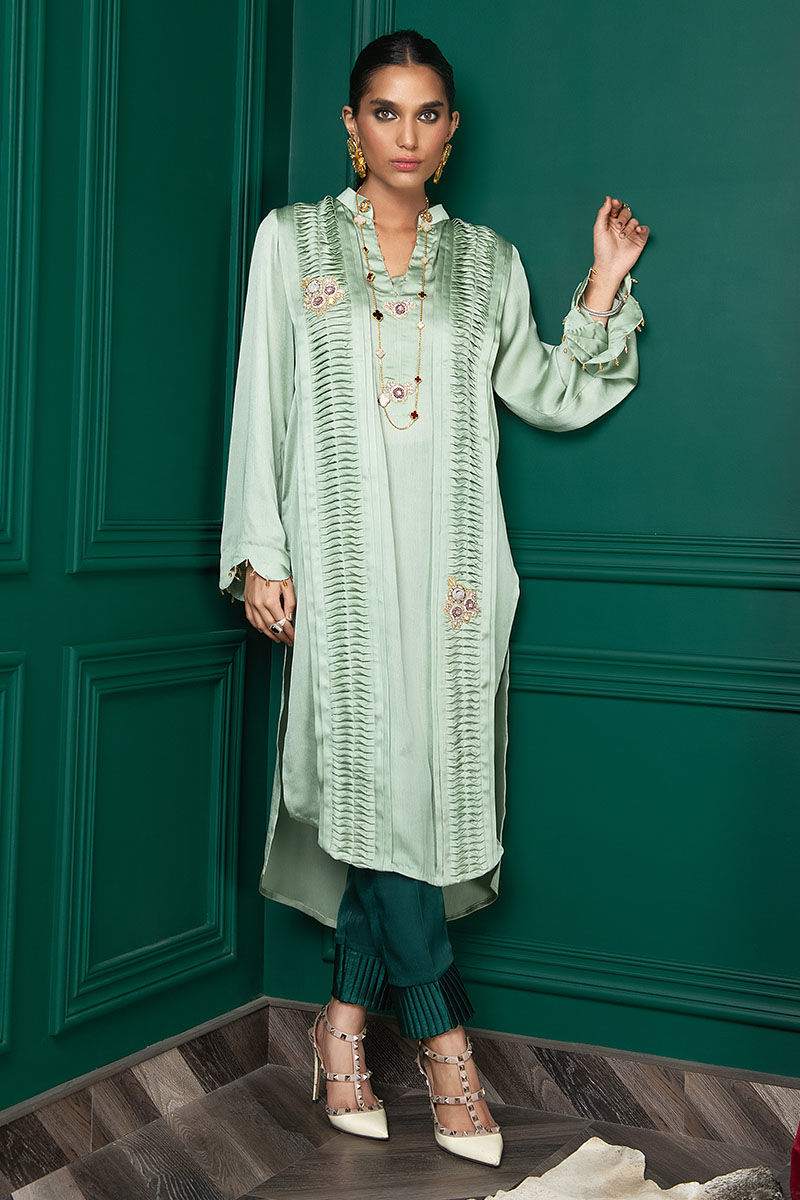 Wardha Saleem | Luxury Pret Fusion Wear | WS22-028 - by - Libasekhas UK - Registered Vendor of : Wardha Saleem - 100% Original Designer Dresss