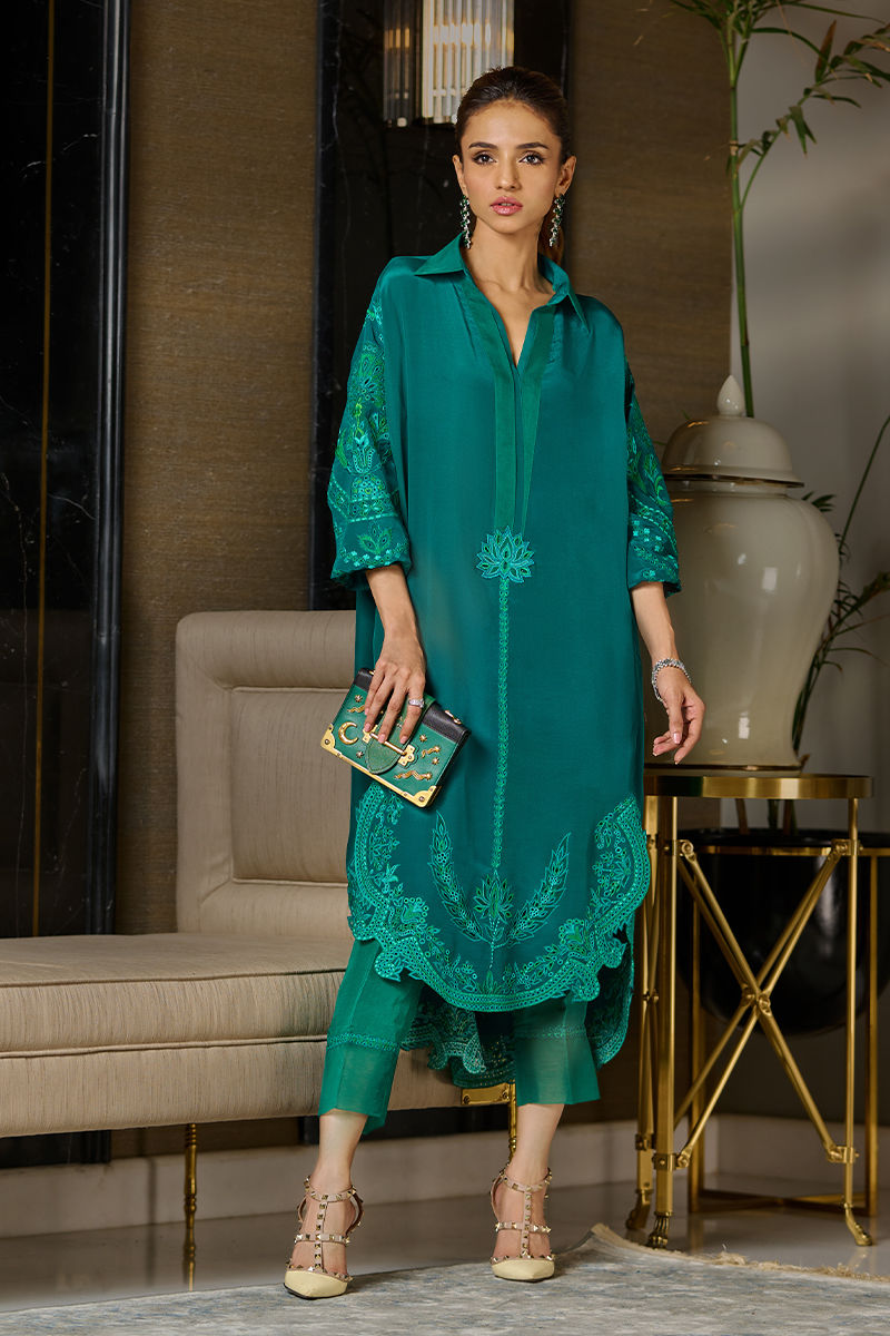 Wardha Saleem | Luxury Pret Traditional Wear | EMERALD - by - Libasekhas UK - Registered Vendor of : Wardha Saleem - 100% Original Designer Dresss