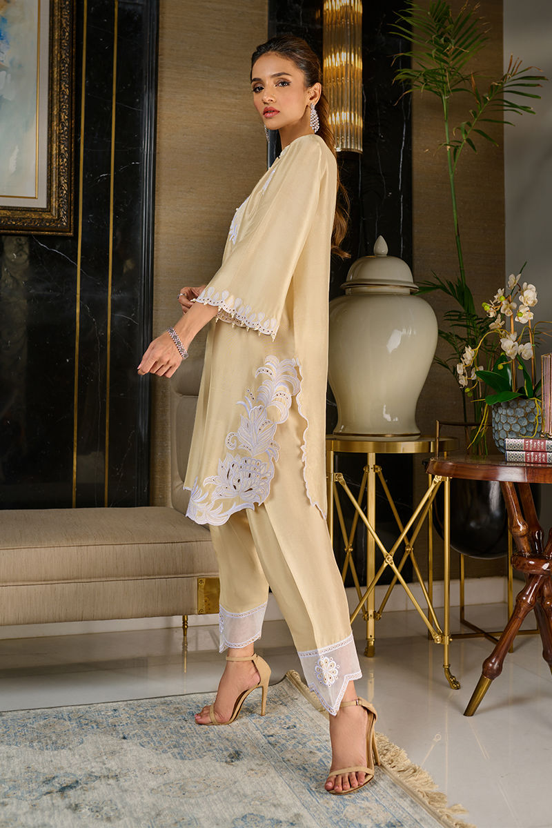 Wardha Saleem | Luxury Pret Traditional Wear | MYSTIQUE - by - Libasekhas UK - Registered Vendor of : Wardha Saleem - 100% Original Designer Dresss