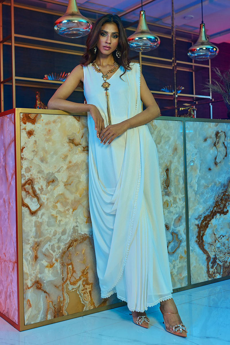 Wardha Saleem | Luxury Pret Fusion Wear | EMPRESS â DRAPE - by - Libasekhas UK - Registered Vendor of : Wardha Saleem - 100% Original Designer Dresss