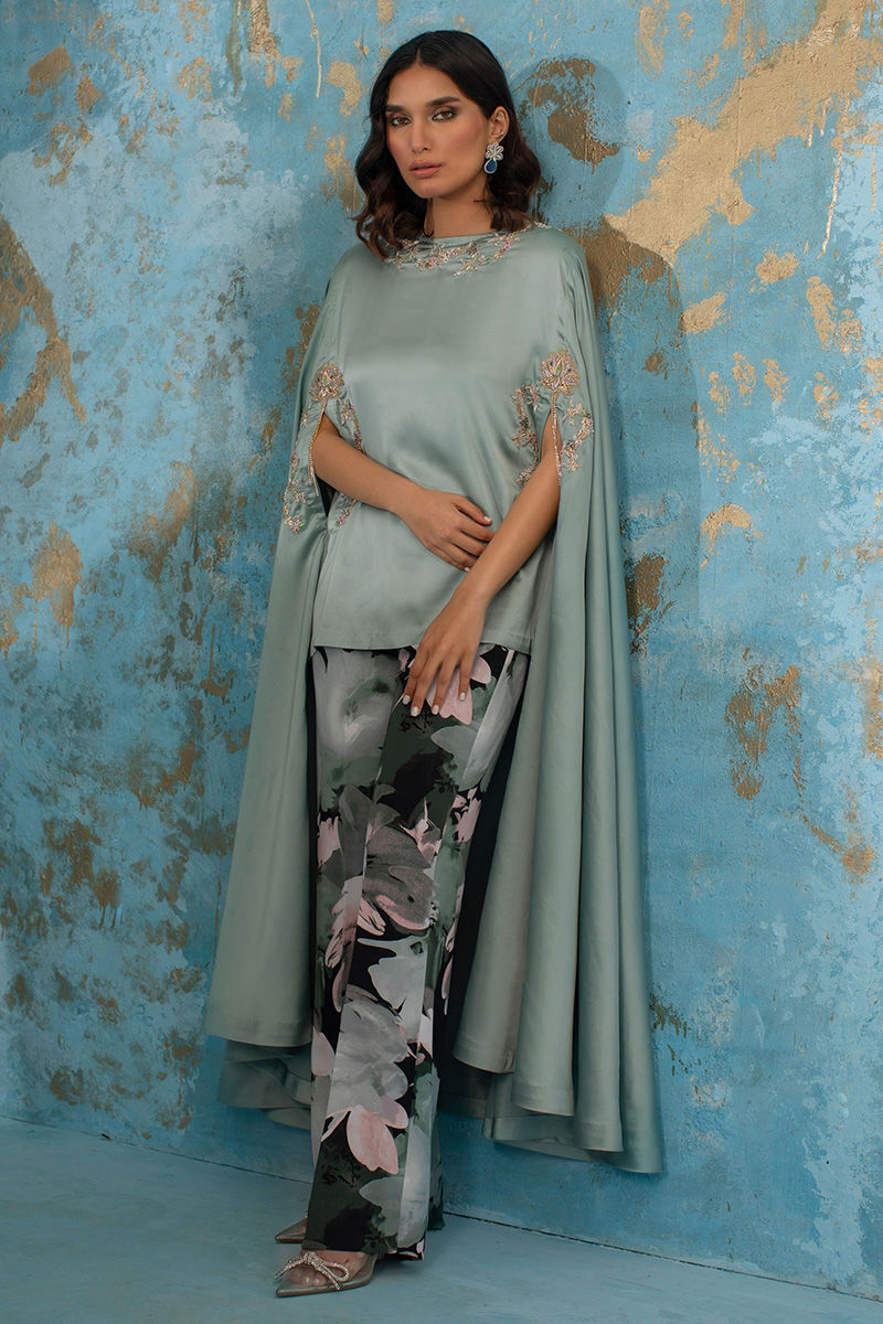 Wardha Saleem | Luxury Pret Fusion Wear | LOTUS LOVE - by - Libasekhas UK - Registered Vendor of : Wardha Saleem - 100% Original Designer Dresss