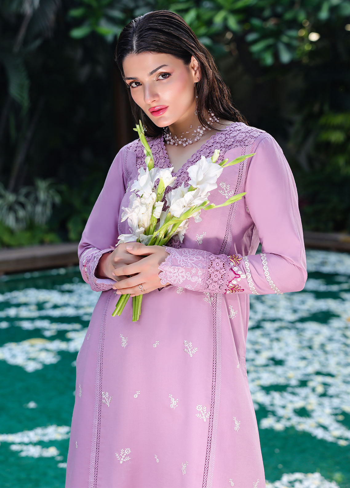 Sahane | Lovent Embroidered Pret 25 | ME23002 Helena - by - Libasekhas UK - Registered Vendor of : Sahane - 100% Original Designer Dresss