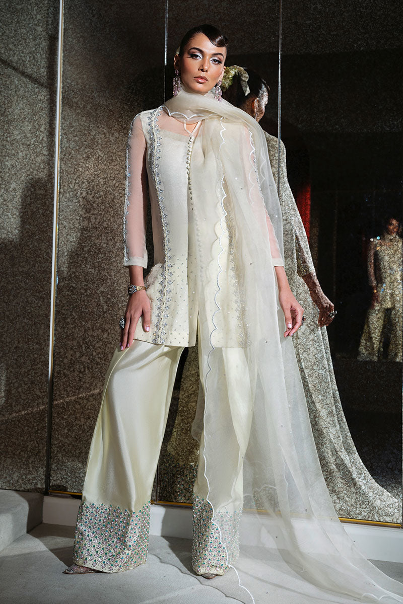 Haute Form | Diva Formals | Cham Cham - by - Libasekhas UK - Registered Vendor of : Haute Form - 100% Original Designer Dresss