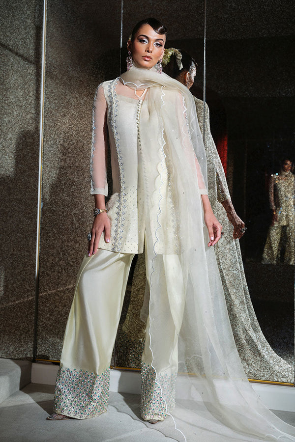 Haute Form | Diva Formals | Cham Cham - by - Libasekhas UK - Registered Vendor of : Haute Form - 100% Original Designer Dresss
