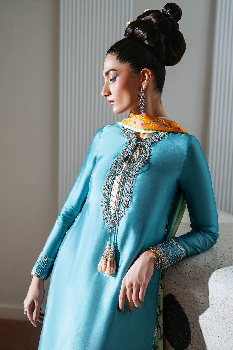 Haute Form | Diva Formals | Floral Applique - by - Libasekhas UK - Registered Vendor of : Haute Form - 100% Original Designer Dresss